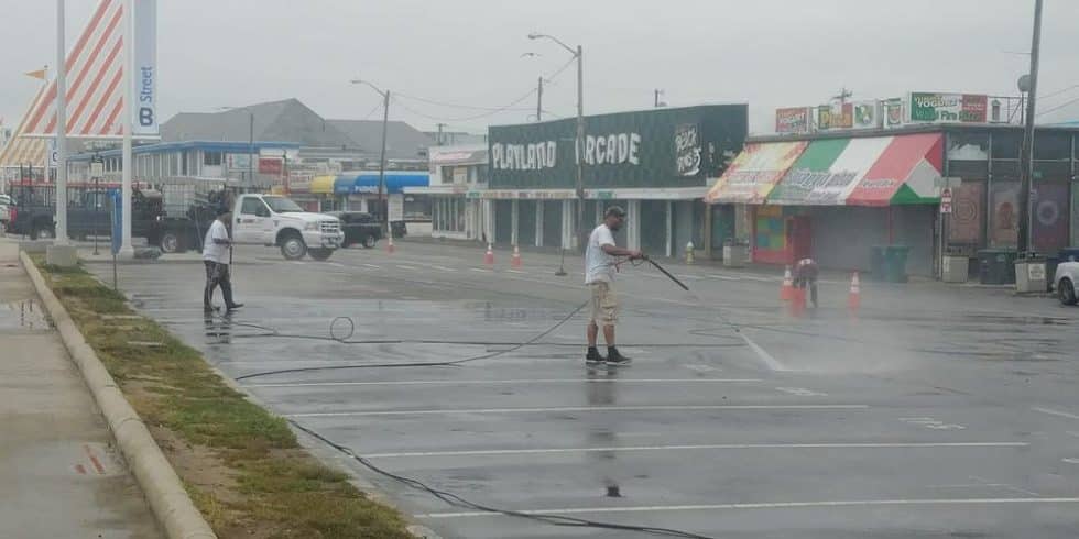 018 G Commercial Pressure Washing by ACME