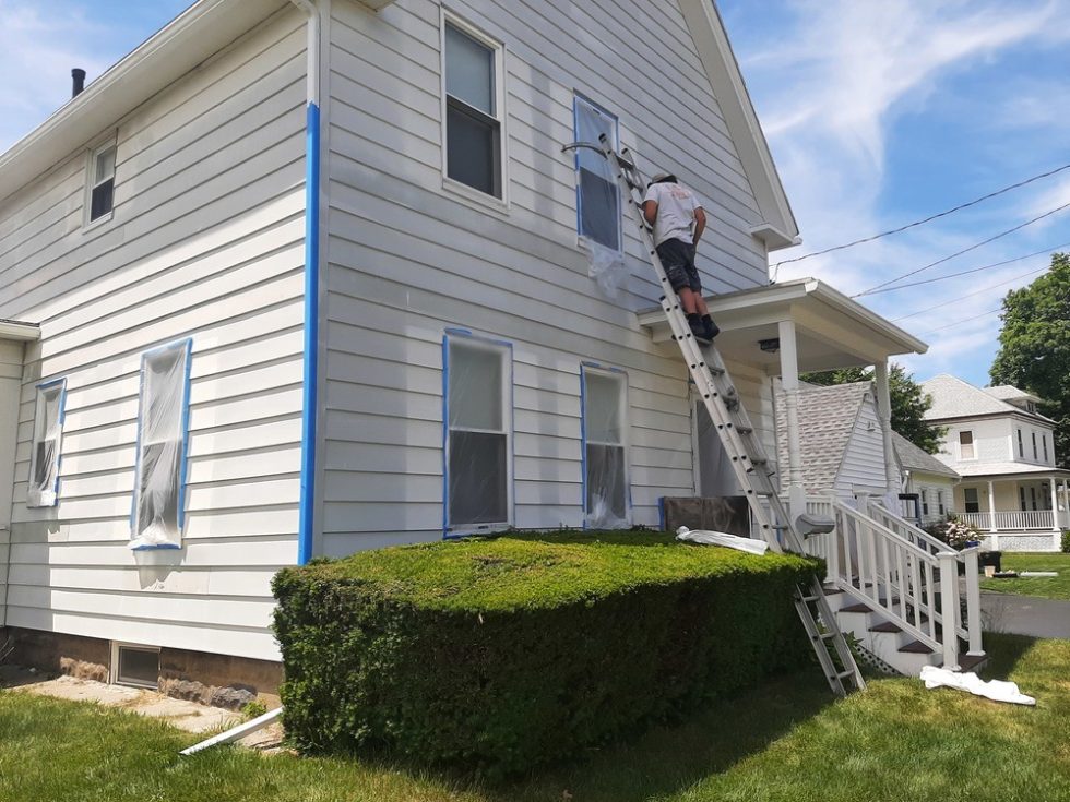 020 G House Vinyl Siding Cleaning by ACME