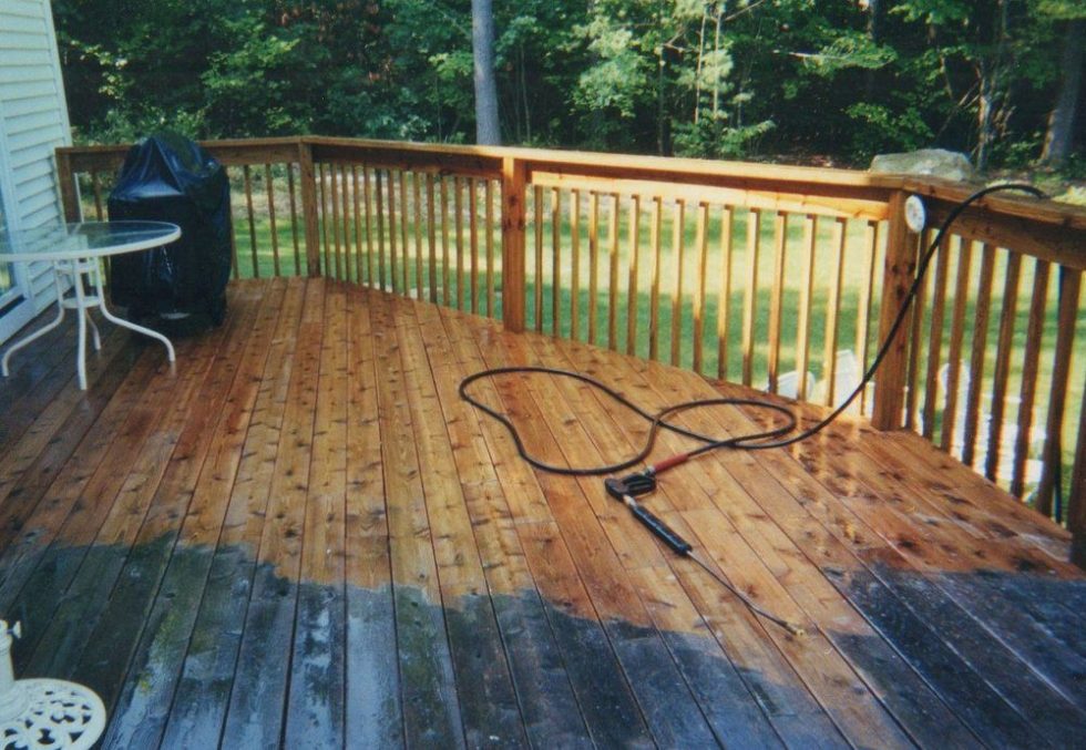 035 G Deck Pressure Washing Staining by ACME