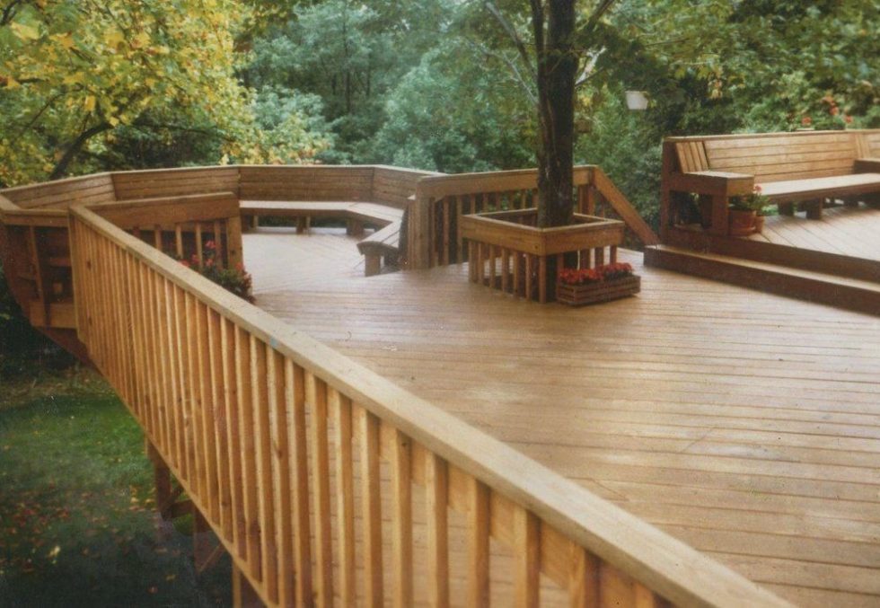 037 G Deck Pressure Washing Staining by ACME