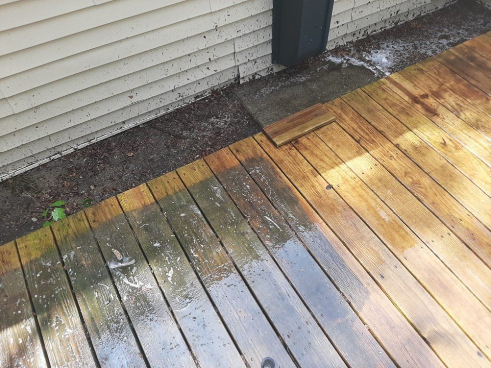 046 G Deck Pressure Washing Staining by ACME
