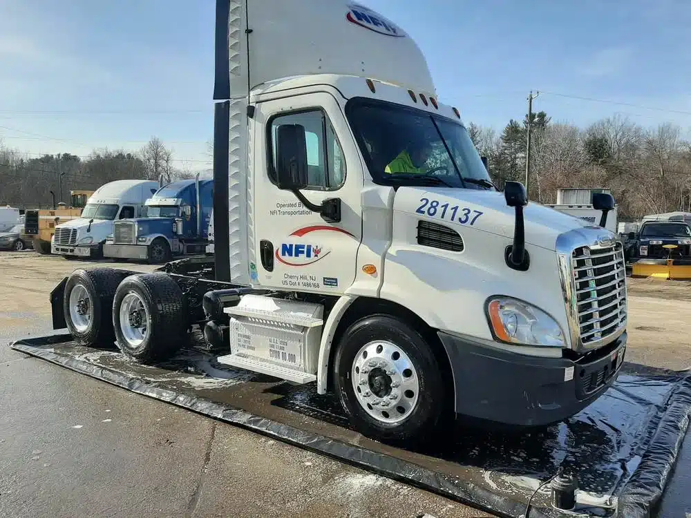 The Complete Guide to On-Site Mobile Fleet Washing