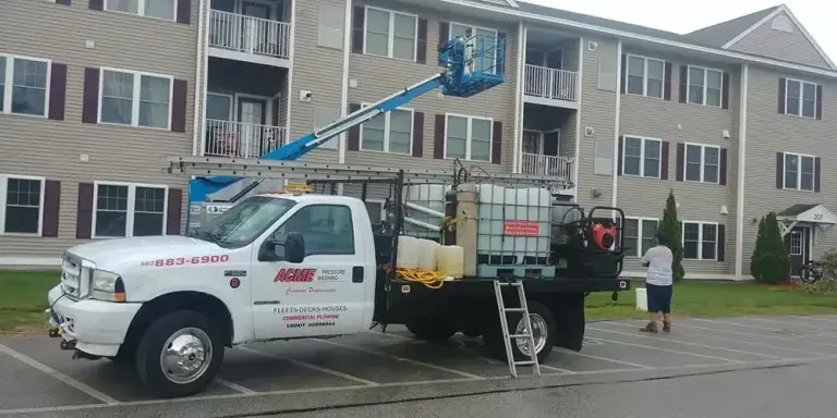 Commercial Pressure Washing