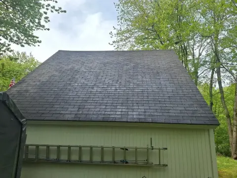 Roof cleaning by ACME